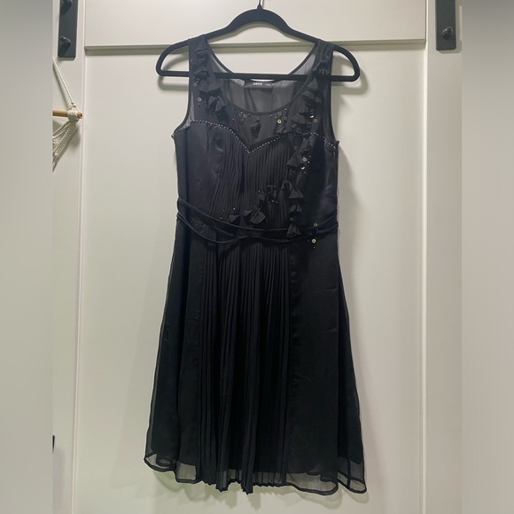 Oasis Black Embellished Midi Dress - Picture 1 of 10